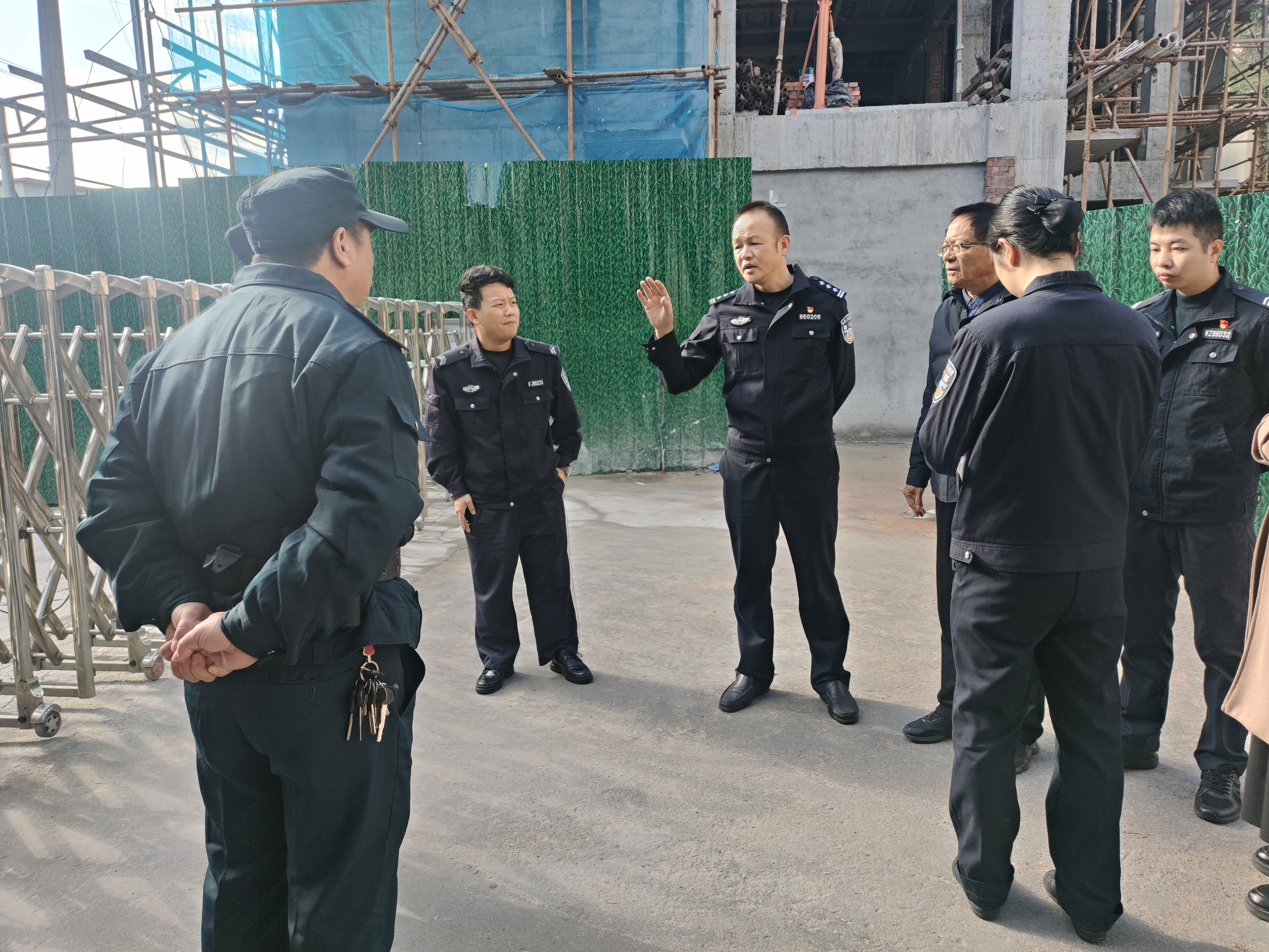 1732952086925005.jpg b958bf60514933de30d3a552494b4b5.jpg